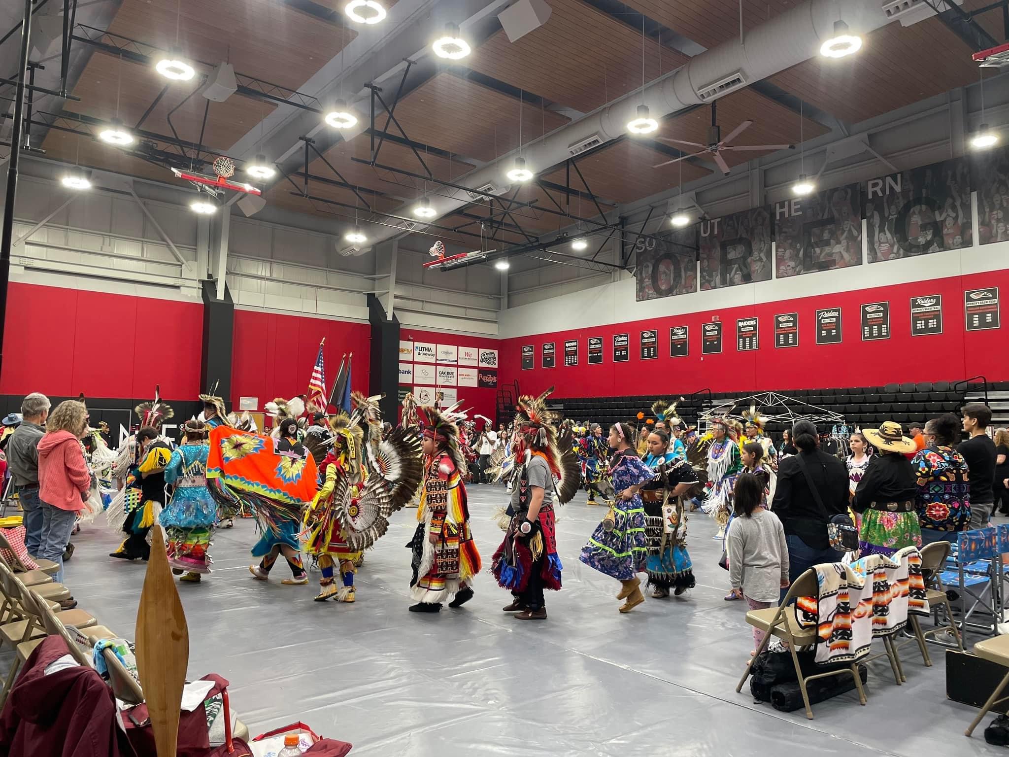 Ashland| 31º Powwow Anual de la Unión de Estudiantes Nativo Americanos