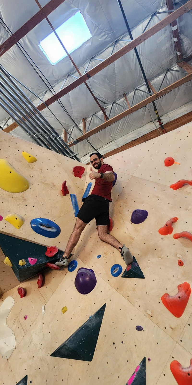 Escalada Indoor con Loco por la Aventura | Movement – 17 de Abril de 2024